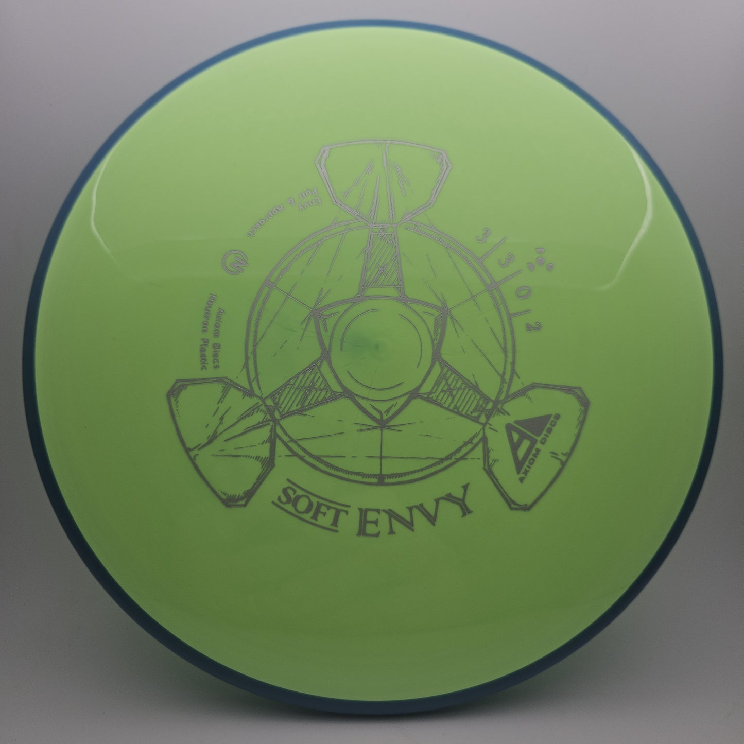 #7725 172g Green / Blue Neutron Soft Envy