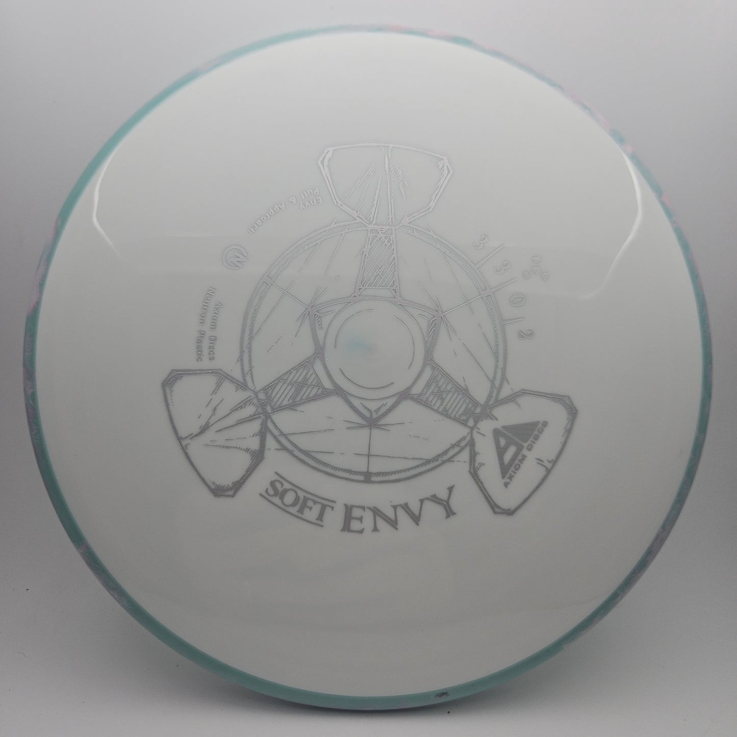 #7862 174g White / Cotton Candy Neutron Soft Envy