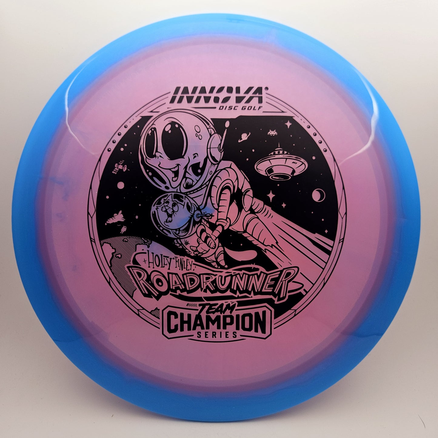 #12369 172g Pink / Blue, Holly Finley Tour Series Halo Champion Roadrunner