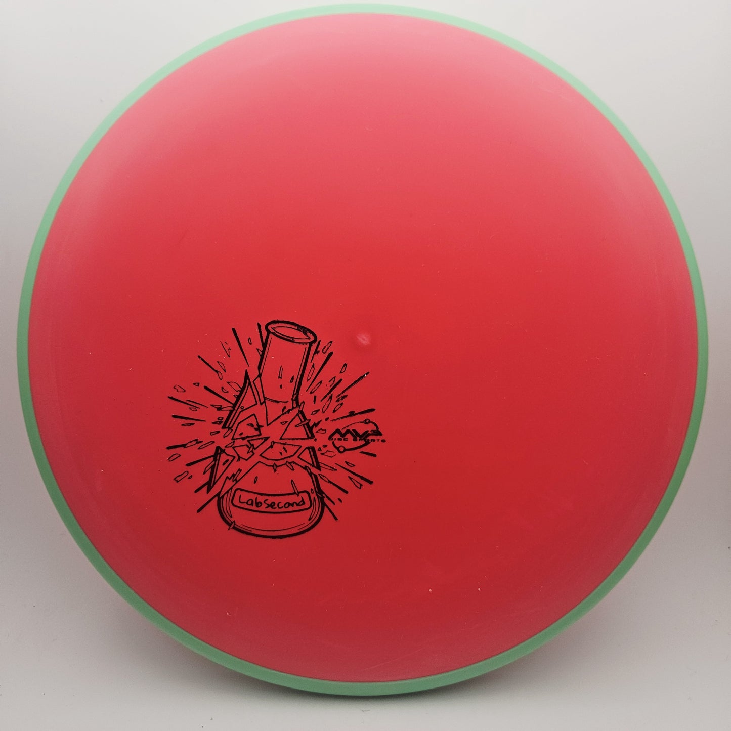 #13192 156g Red / Green, Lab Second Electron Pixel - Lab Second