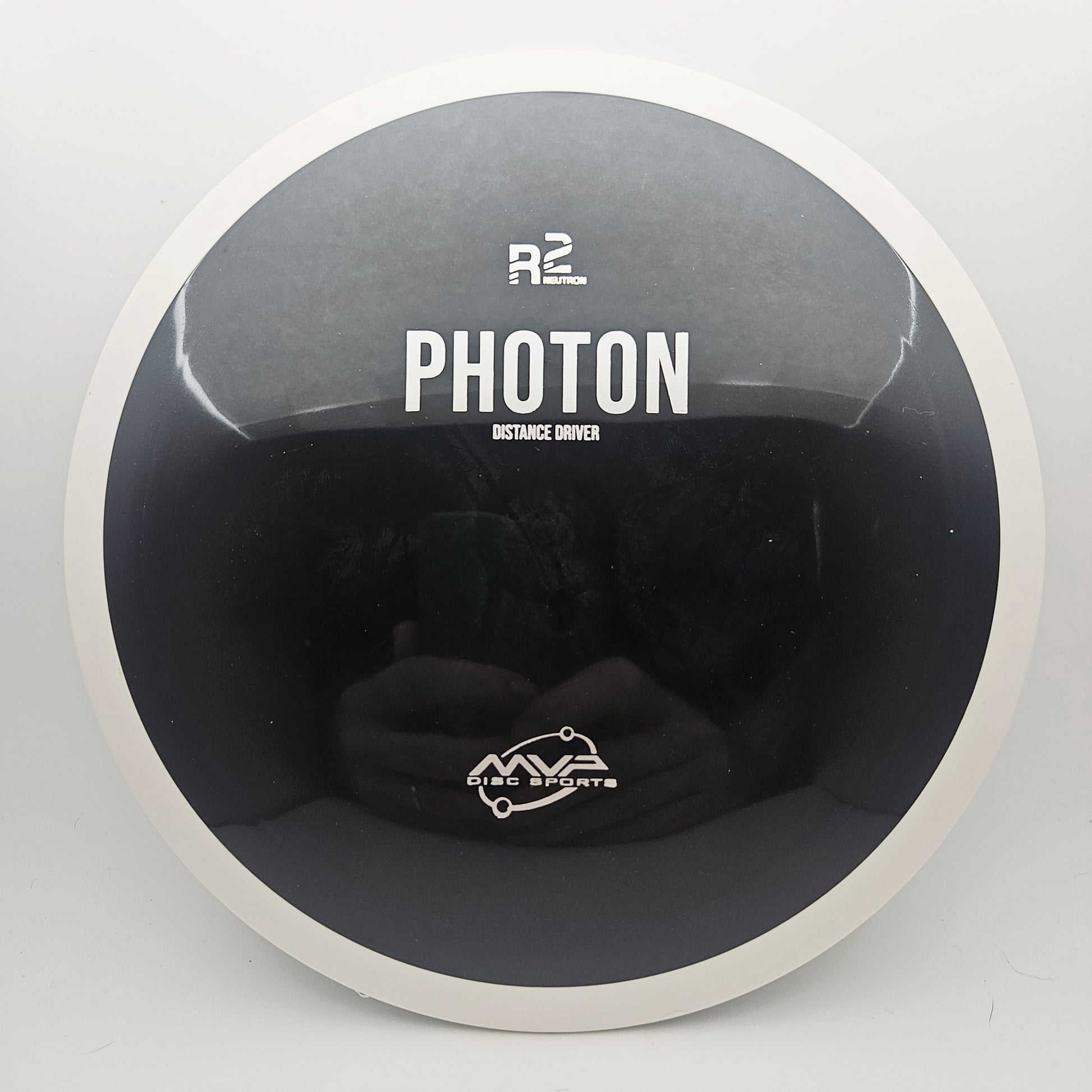 #16878 164g Black / White R2 Neutron Photon