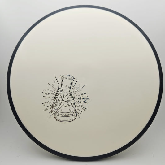 #16889 176g White, Lab Second Fission Reactor - Lab Second