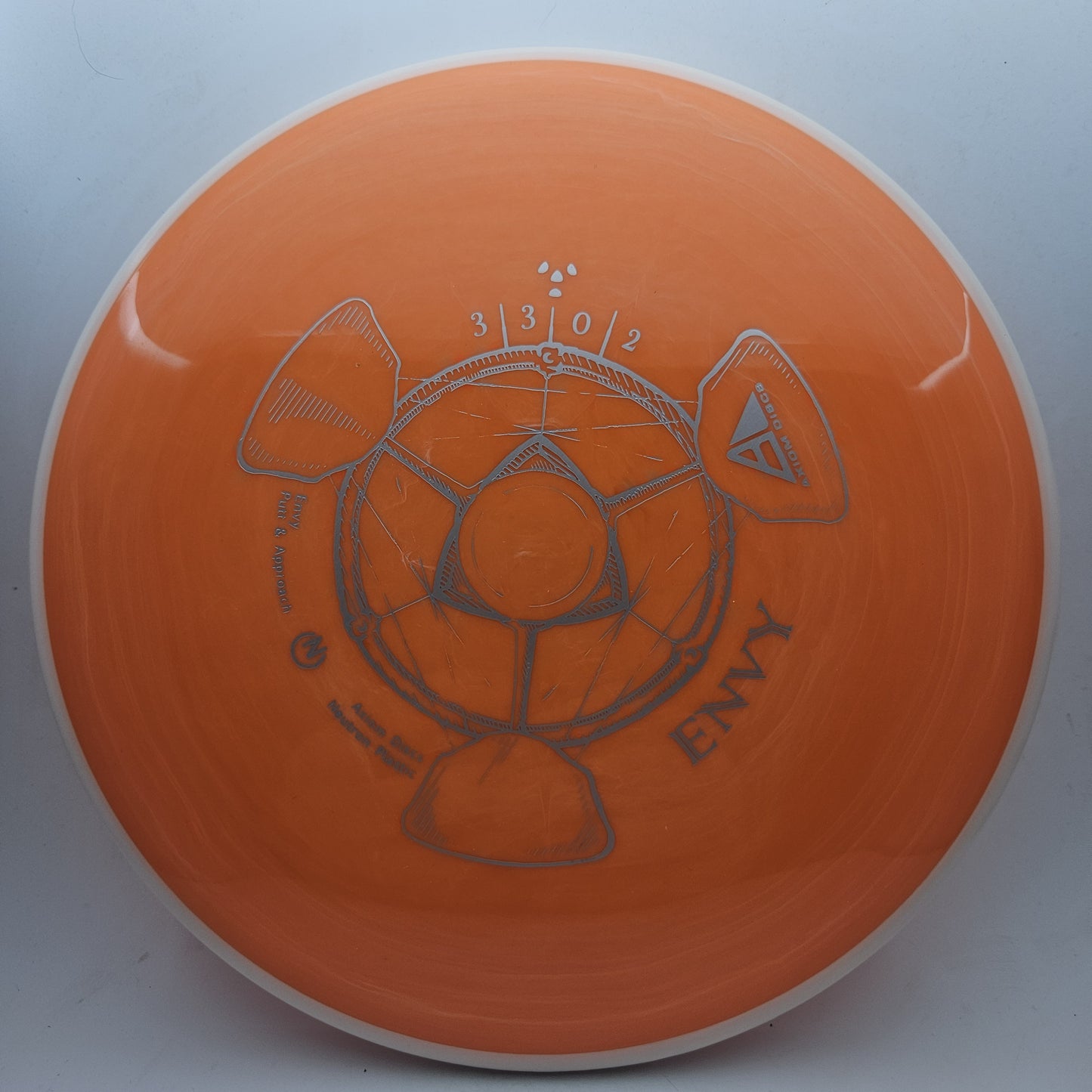 #19823 174g Orange / White Neutron Envy