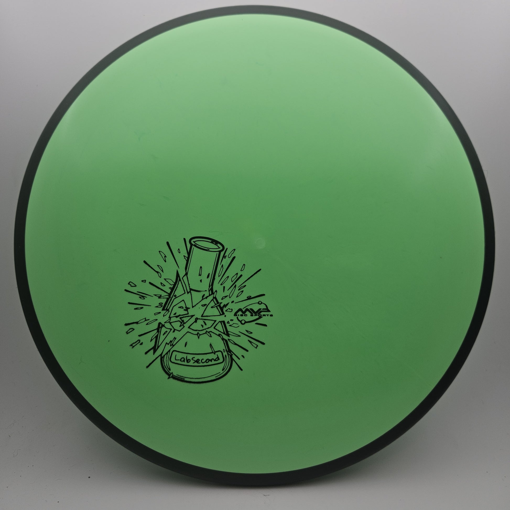 #9068 176g Green, Lab Second Fission Reactor - Lab Second