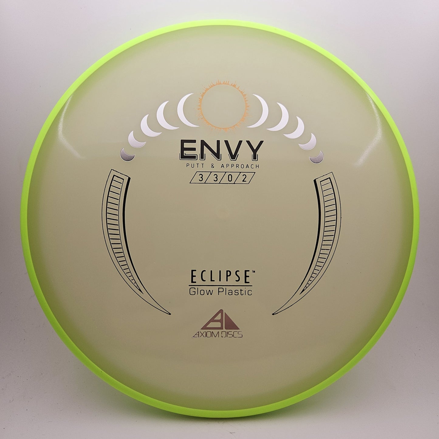 #8986 174g Glow / Green Eclipse Envy