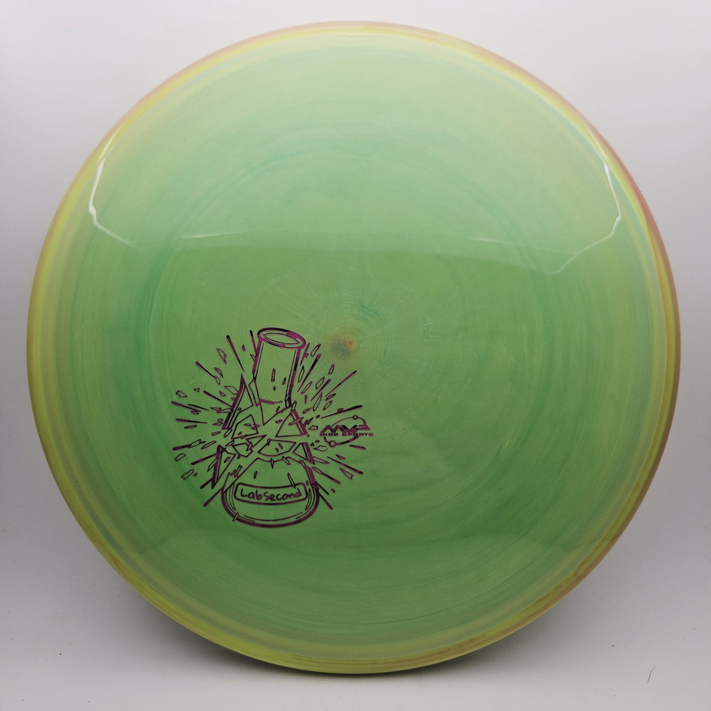 #15127 174g Green / Orange, Lab Second Neutron Hex - Lab Second