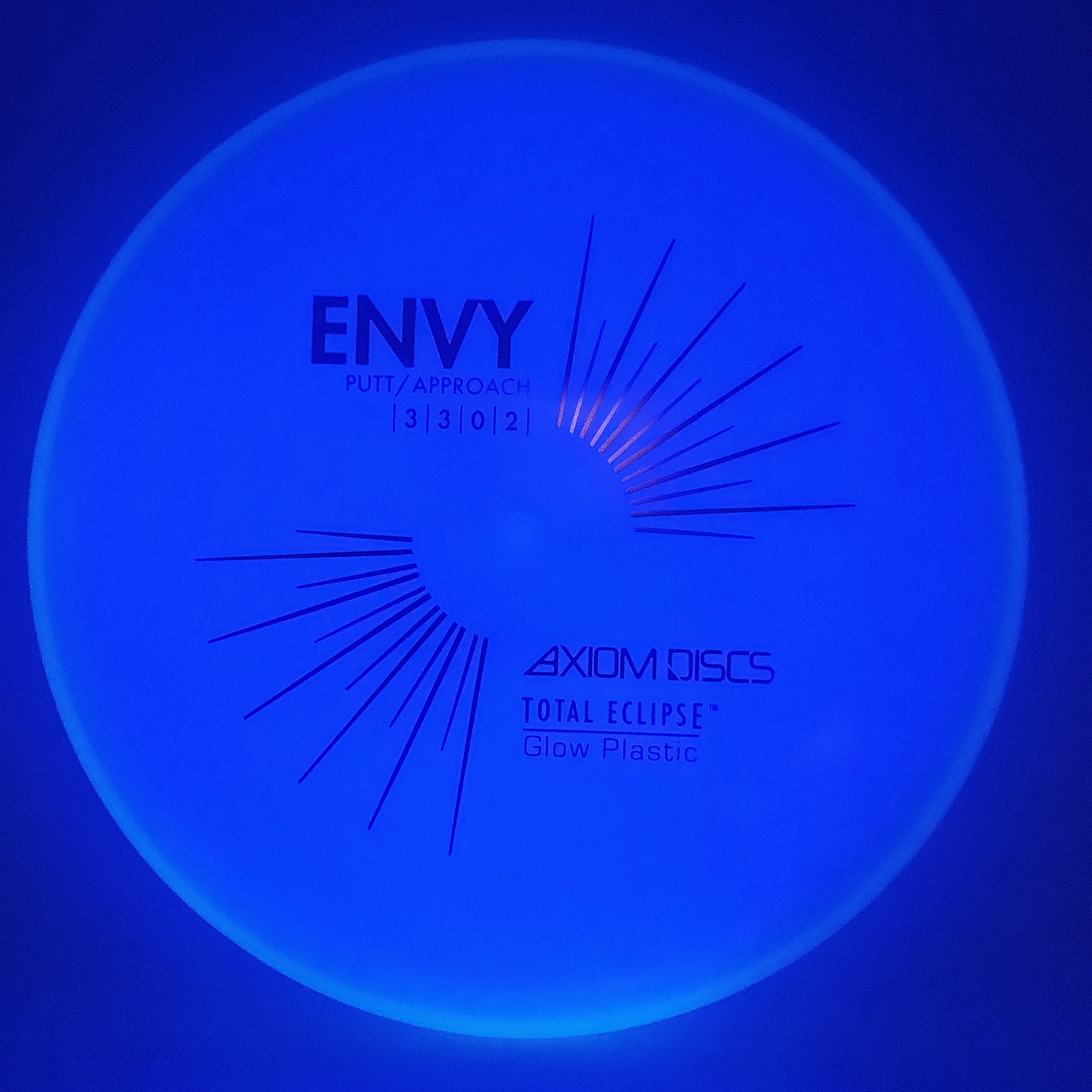 #15724 174g Purple Plate / Teal Rim Total Eclipse Envy