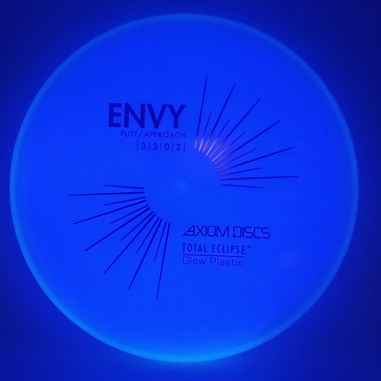 #15724 174g Purple Plate / Teal Rim Total Eclipse Envy